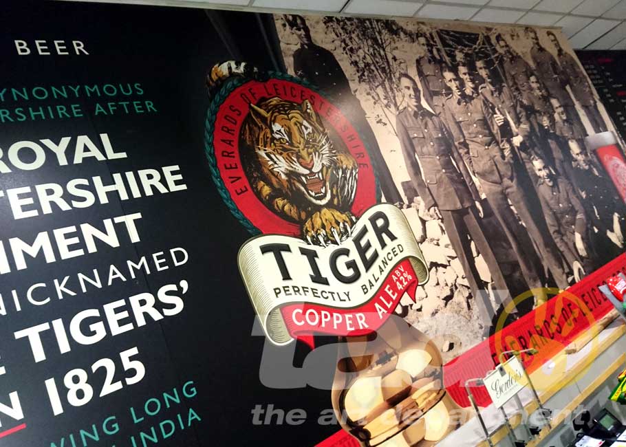 tiger stand